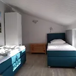 Apartment Haus Sandra - Fewo 8, 1 Stock, Box-Betten, Terrasse Mit Strandkorb Dahme (Schleswig-Holstein)