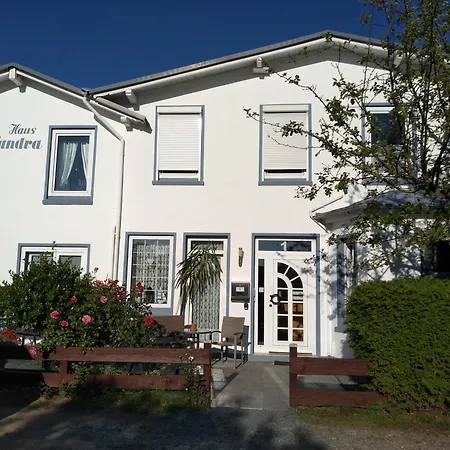 Haus Sandra - Fewo 8, 1 Stock, Box-Betten, Terrasse Mit Strandkorb Apartment *