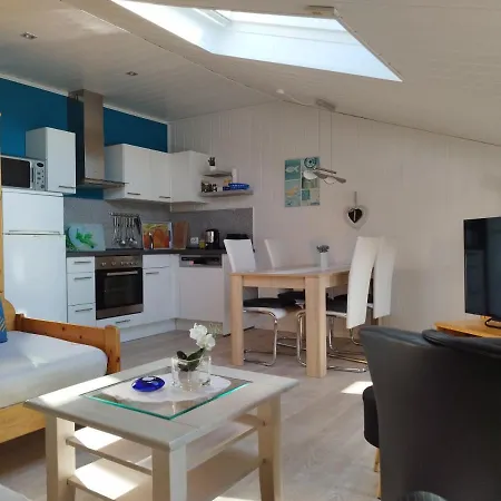 Apartament Haus Sandra - 8, 1 Stock, Box-betten, Terrasse Mit Strandkorb Dahme (Schleswig-Holstein)