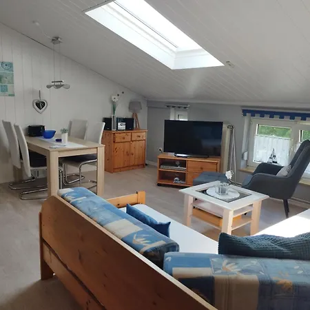 Haus Sandra - 8, 1 Stock, Box-betten, Terrasse Mit Strandkorb