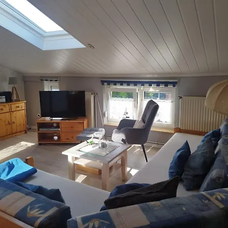 Haus Sandra - Fewo 8, 1 Stock, Box-Betten, Terrasse Mit Strandkorb Apartment Dahme (Schleswig-Holstein)