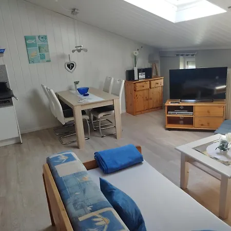 Haus Sandra - 8, 1 Stock, Box-betten, Terrasse Mit Strandkorb * Dahme (Schleswig-Holstein)