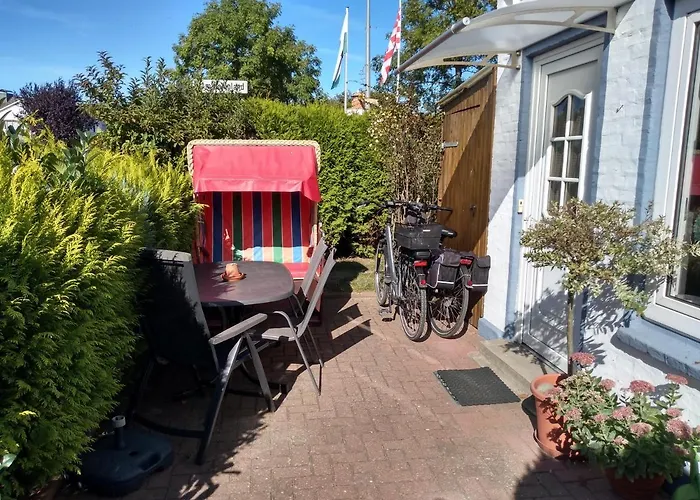 8, 1ste Etage, Eigene Terrasse Mit Strandkorb * Dahme (Schleswig-Holstein)