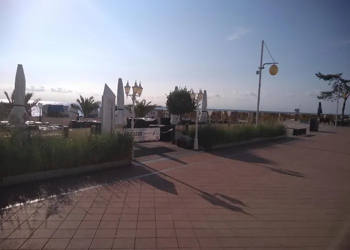 8, 1ste Etage, Eigene Terrasse Mit Strandkorb Apartmán *